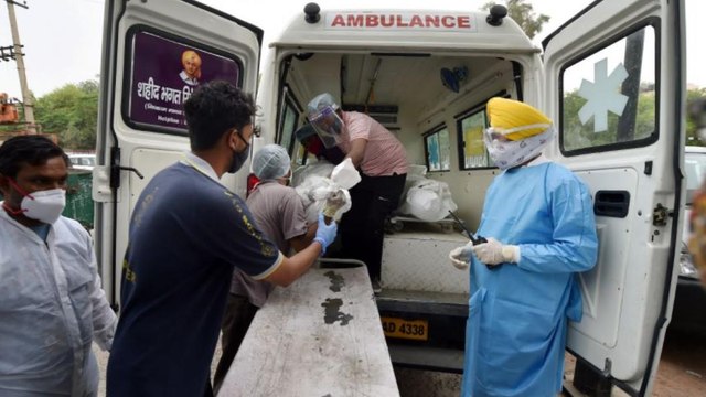 India sees 2.34 lakh cases in new daily record