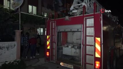 Annesinin öldüğüne ancak çaldığı kapısı açılmayınca inandı, apartmanı birbirine kattı