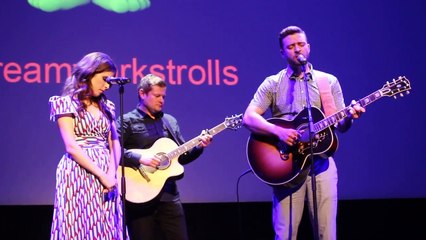 Festival de Cannes : Justin Timberlake et Anna Kendrick chantent Cindy Lauper