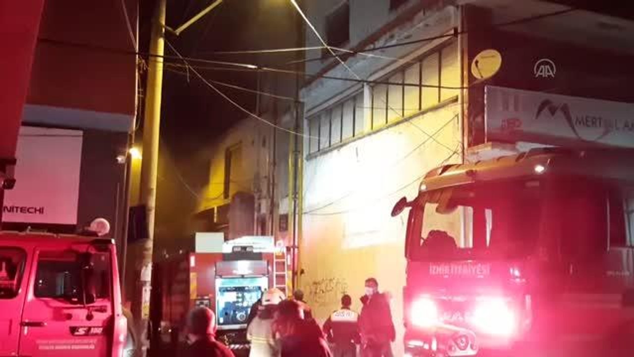 Son Dakika | İtfaiye ekiplerinin alevlerden kurtardığı kedi, yuvasına dönmek için sahibinin iyileşmesini bekliyor