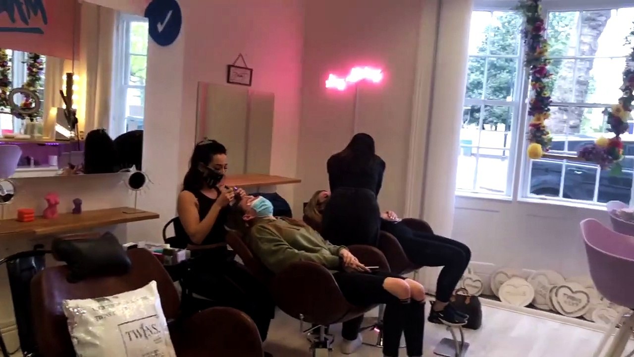 Twins Salon Doncaster