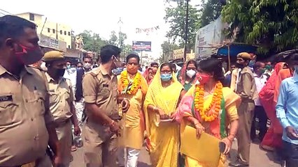 भाजपा जिला पंचायत प्रत्याशियों ने उड़ाई आचार संहिता की धज्जियां