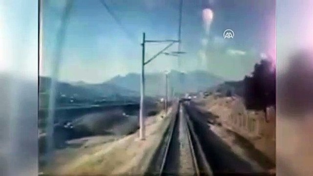 Adana'daki tren kazasının güvenlik kamerası görüntüleri ortaya çıktı