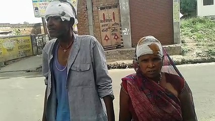 Скачать видео: छेड़खानी का विरोध करने पर दबंगो ने पीड़ित के साथ मारपीट की, घर मे लगाई आग