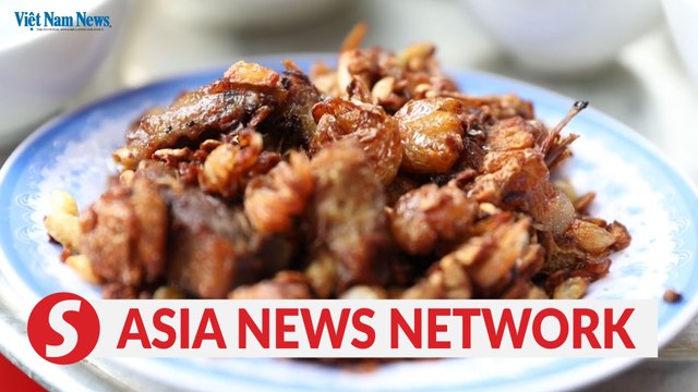 Vietnam News | Nom, nom, Vietnam: Duck fried with garlic