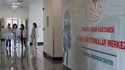 Yerli aşımız bu klinikte üretiliyor! Bulunduğu odaya sadece tek bir kişi girebiliyor