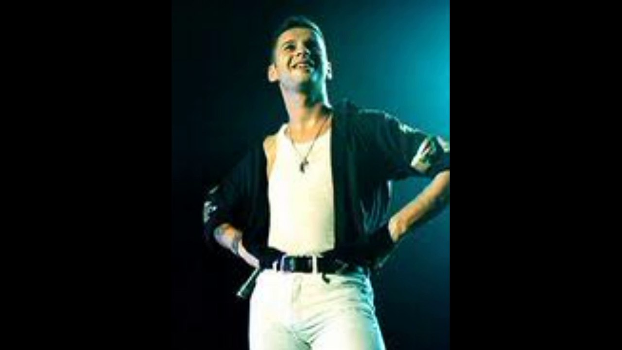 Depeche Mode  -Strange love