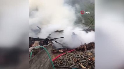 Alev alev yanan ardiye ile birlikte, yardım kömürleri de küle döndü