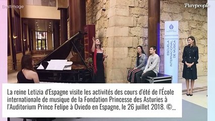 Letizia d'Espagne reine du recyclage : elle ressort une jolie robe en jean de son dressing