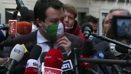 Open arms, Salvini a processo per sequestro di persona: "decisione politica"