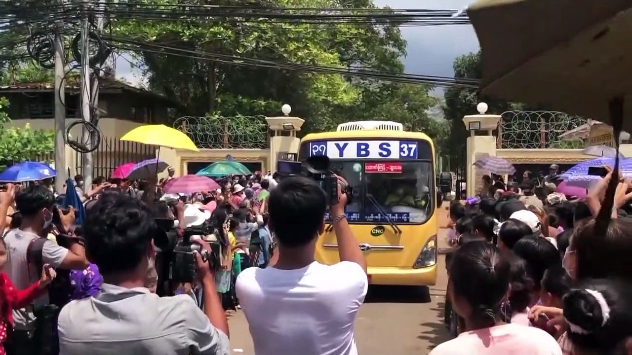 Απονομή χάριτος σε χιλιάδες φυλακισμένους από τις αρχές της Μιανμάρ