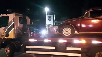 Homem é detido após tentativa de furto em Cascavel; carro em que ele estava era furtado