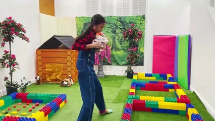 Wendy Pretend Play Animals On The Farm Story For Kids | Kids Cry Wolf