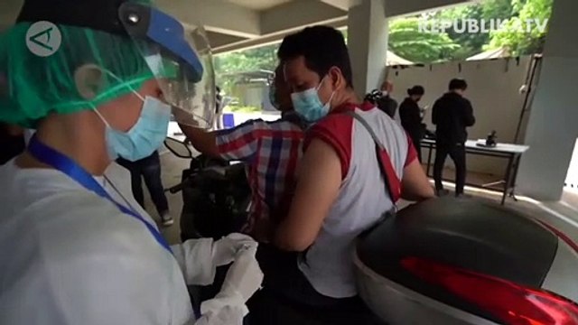 Sandiaga: Vaksinasi Pekerja Seni untuk Bangkitkan Ekonomi Kreatif