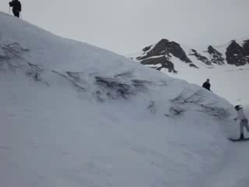 MOV00590