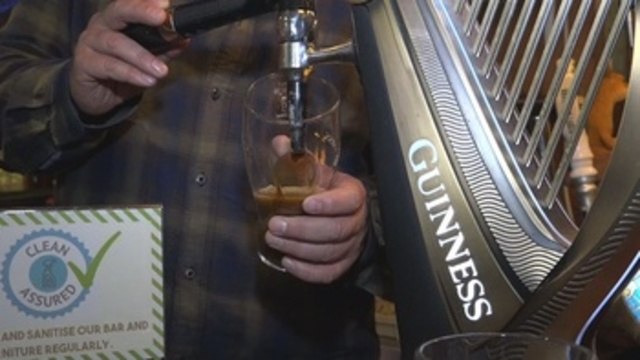 Pubs y restaurantes británicos se apoyan en las ayudas directas del Gobierno