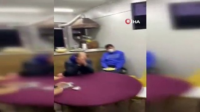 Kumarhaneye çevrilen eve polis baskını