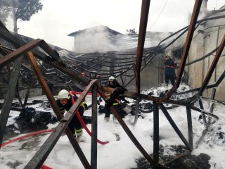 Batman'da tekstil fabrikasında korkutan yangın