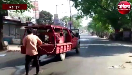 लॉक डाउन के कर्फ्यू में जारी है सेनिटाईजेशन का काम का