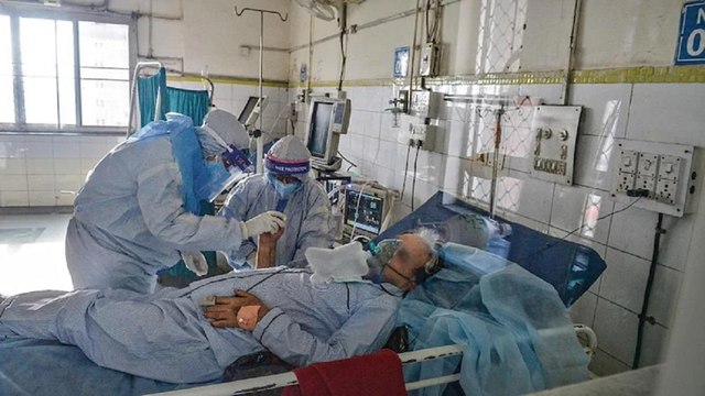 2.61 lakh Covid cases is India's biggest daily spike