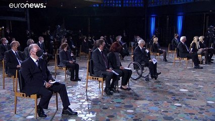 Almanya'da Covid-19'dan ölen 80 bin kişi için özel anma töreni