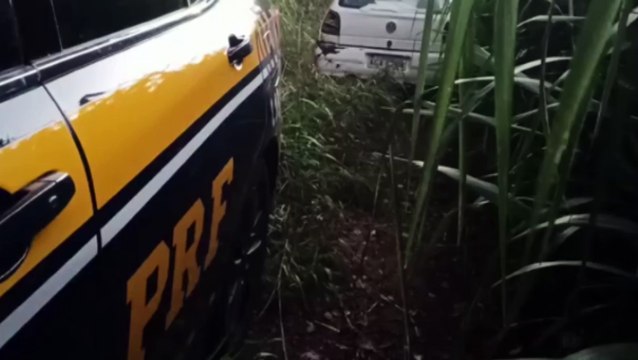 Gol com placas AGA-6284 furtado em Lindoeste, foi recuperado pela PRF