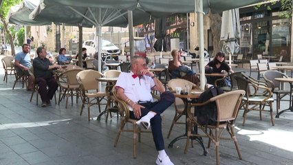 Israel drops outdoor face masks after 61% of citizens get first COVID-19 vaccine shot