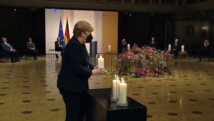 ألمانيا تكرم ذكرى ضحايا كورونا وتحث على الوحدة