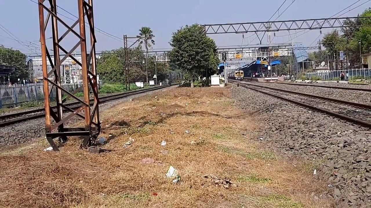 Katwa - Howrah Local Train Entering to Bally Main  Platform __ IR