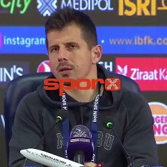 Emre Belözoğlu: "Rakip 10 kişiyken daha doğru bir oyun oynamalıydık"