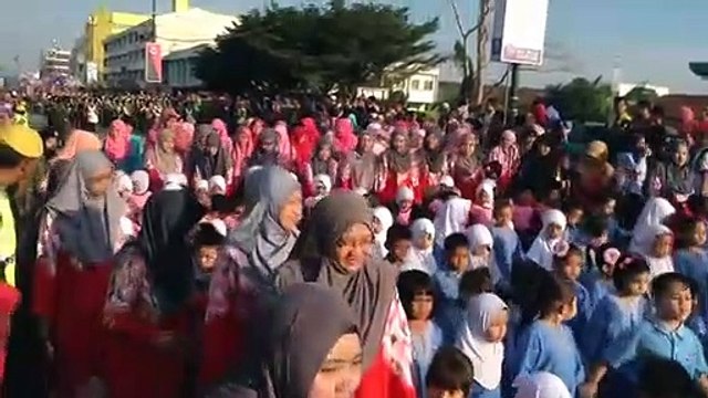 Malaysia National Day Parade 2017 【Hari Merdeka】 Sambutan Hari Kebangsaan - Batu Pahat Stadium