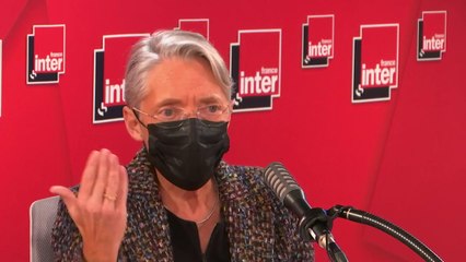 "Dès le week-end dernier, on a permis aux enseignants et aux forces de l'ordre de + de 55 ans d'avoir un accès prioritaire à la vaccination" (Élisabeth Borne)