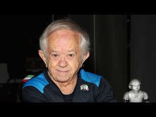 R I P Felix Silla The Addams Family's Cousin Itt | Moon TV News
