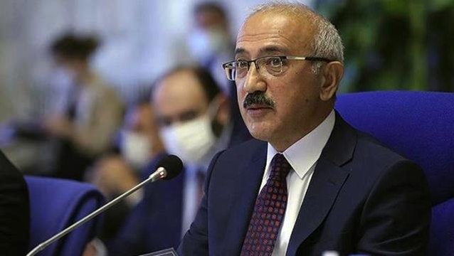 Son Dakika: Hazine ve Maliye Bakanı Elvan'dan 128 milyar dolar açıklaması: Merkez olağanüstü dönemlerde döviz alıp satabilir