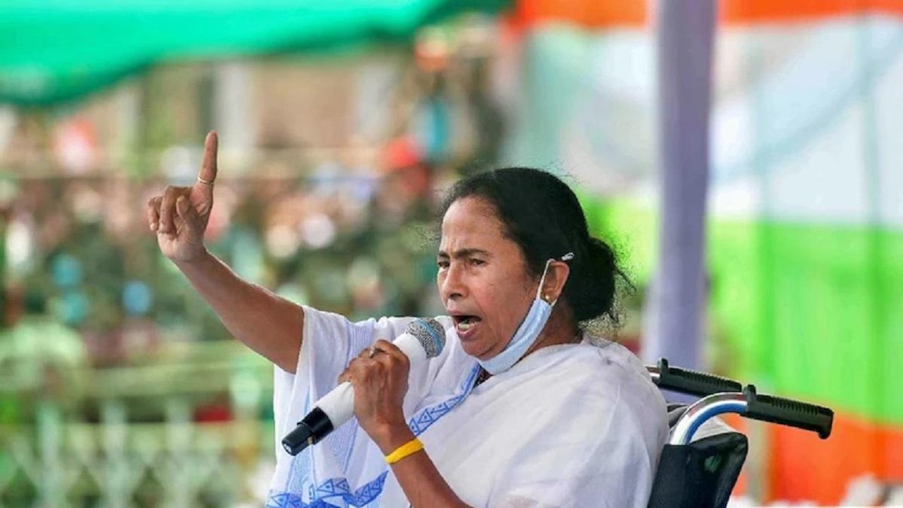 TMC vs BJP: Politics in Bengal over Covid-19 crisis