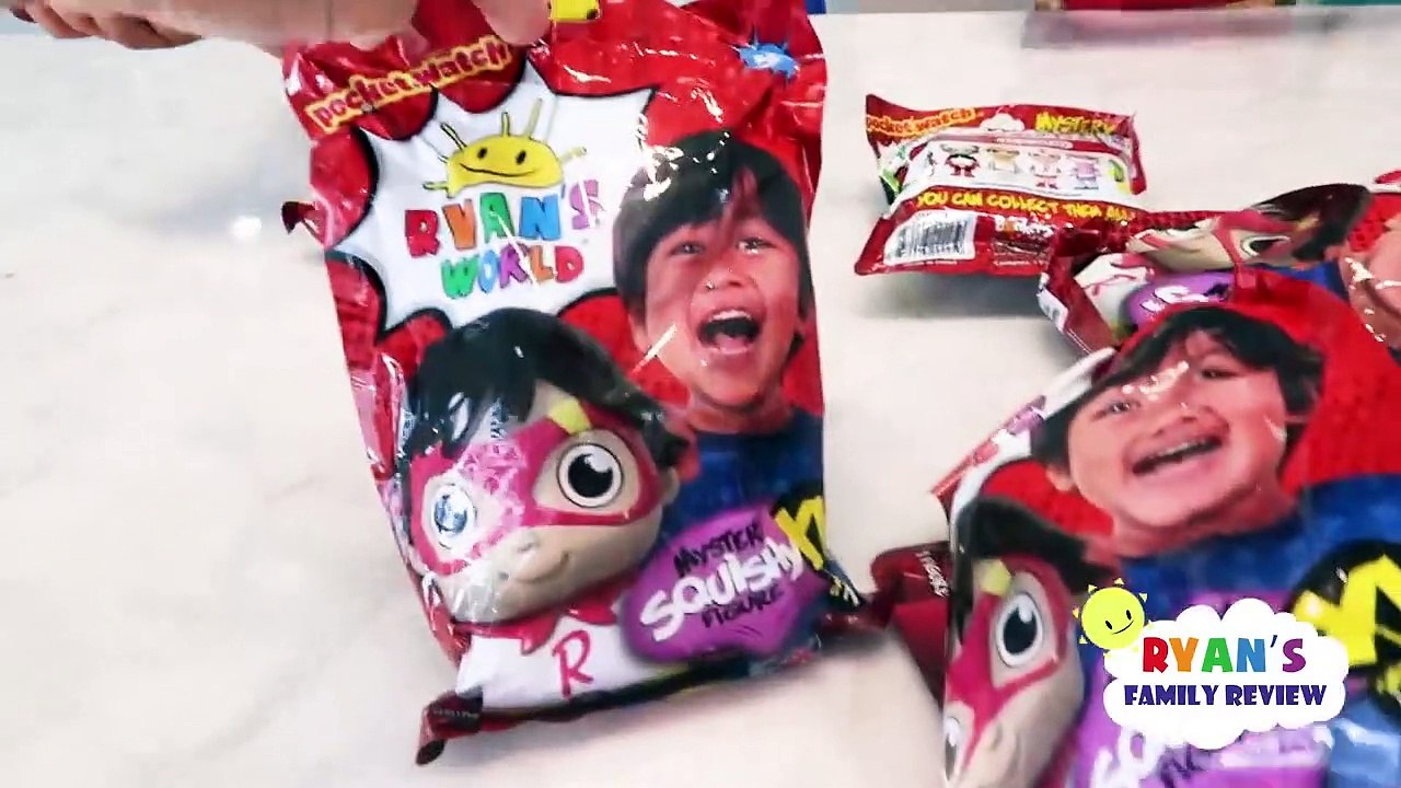 Ryan Emma And Kate Opens Ryan'S World Giant Squishy Toys!!!!
