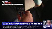 Montpellier: Un commandant remet un blason de la police municipale à Emmanuel Macron