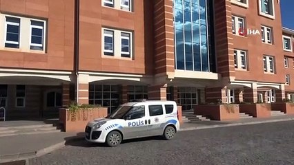 5 farklı inşaattan kablo çalan hırsızlar, kameralara el salladı
