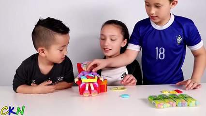 Extreme Sour Warheads Challenge With Greedy Granny Game Ckn Toys