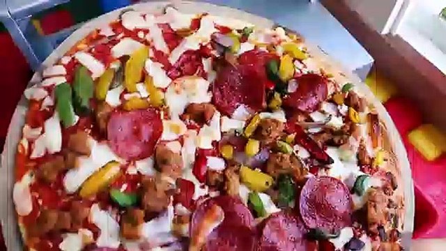 Alex And Eric Pretend Play Pizza Drive Thru Restaurant | Funny Food Toys Story For Kids