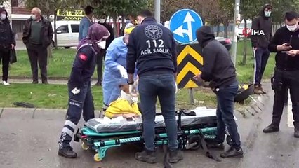 Otomobil ile motosiklet kavşakta çarpıştı: 2 yaralı