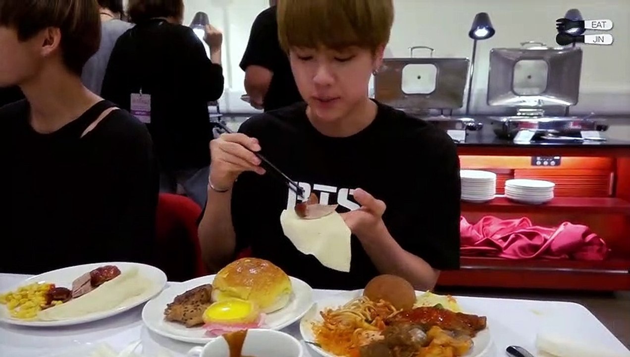 BTS Eat Jin 151220