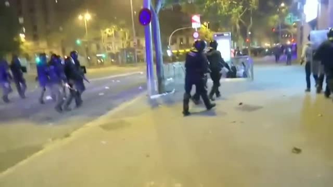 La Generalitat publica el protocolo de uso de las balas de foam por parte de los Mossos