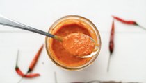 What Is Peri-Peri Sauce and How Do I Use It?