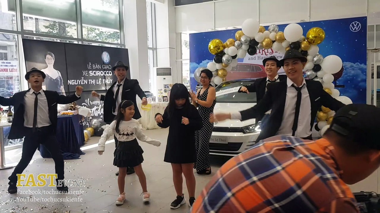 Nhóm Nhảy Bàn Giao Xe - 0932.995.932