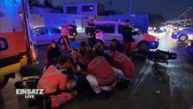 [Einsatz Live] Schwerer Verkehrsunfall Mit Motorrad / Wiener Rettung / Notarzt Doku