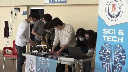 Lise öğrencileri insansız su altı robotu geliştirdi