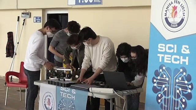 Lise öğrencileri insansız su altı robotu geliştirdi