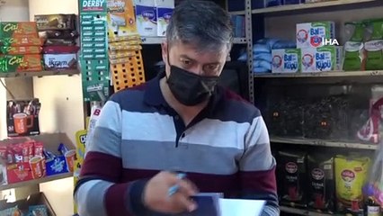 Hayırseverler bakkalın veresiye defterini kapattı