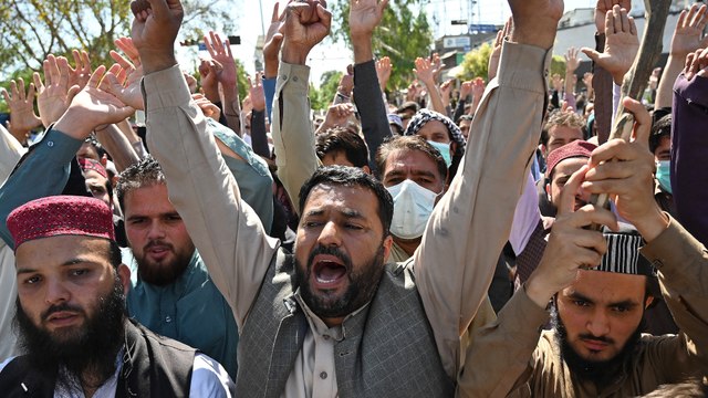 Caricatures du prophète : de violentes manifestations anti-françaises au Pakistan